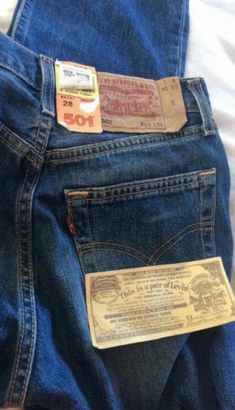 Levi's 501 jeans W28 L34 spijkerbroek Nieuw met kaartjes, Ophalen of Verzenden, Nieuw, Blauw, W32 (confectie 46) of kleiner