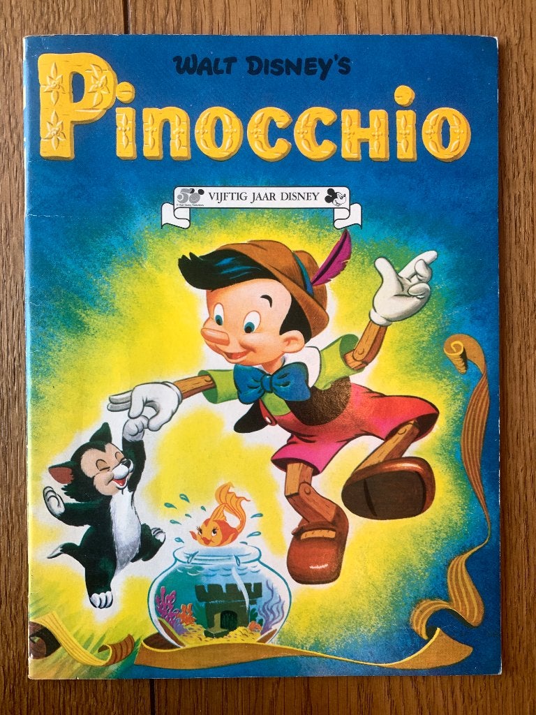 Walt Disney's Pinocchio prentenboek 1973 50 jaar disney, Verzamelen, Ophalen of Verzenden, Peter Pan of Pinokkio, Gebruikt, Overige typen