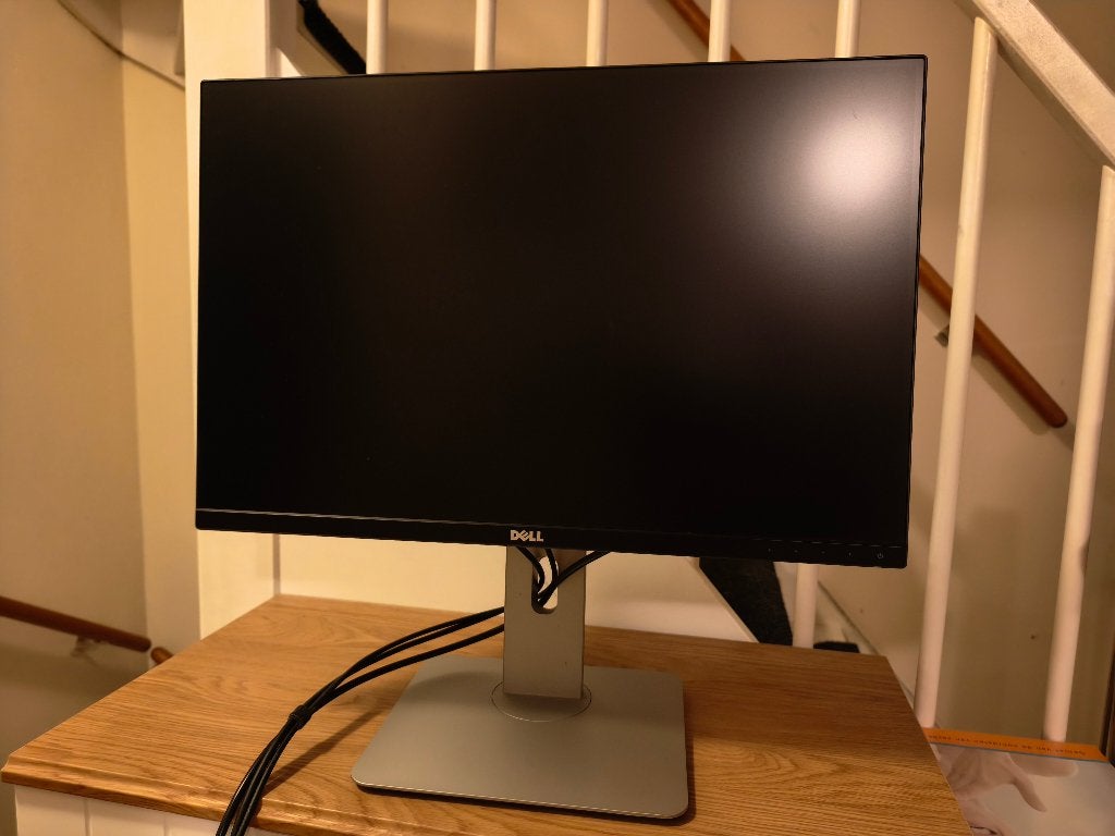 Computer monitor Dell UltraSharp U2415b, 24.1", Ophalen, IPS, Full HD, Zo goed als nieuw