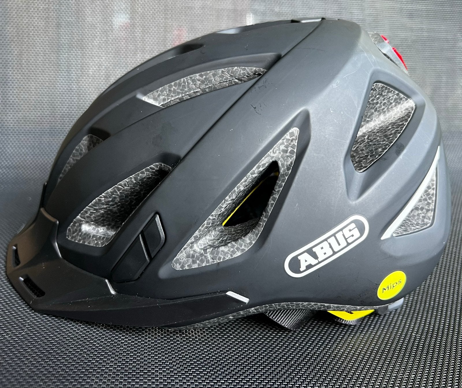ABUS Urban-I 3.0 Fietshelm met MIPS en LED-verlichting (51-5, Ophalen of Verzenden, Zo goed als nieuw, Overige maten, Heer of Dame