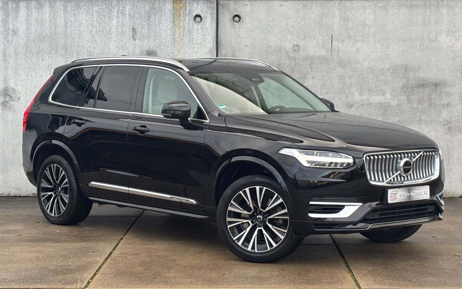 Volvo XC90 2.0 T8 RECHARGE AWD CORE BRIGHT 7 ZITS AWD NAP, Auto's, Gebruikt, 4 cilinders, 1969 cc, 7 stoelen