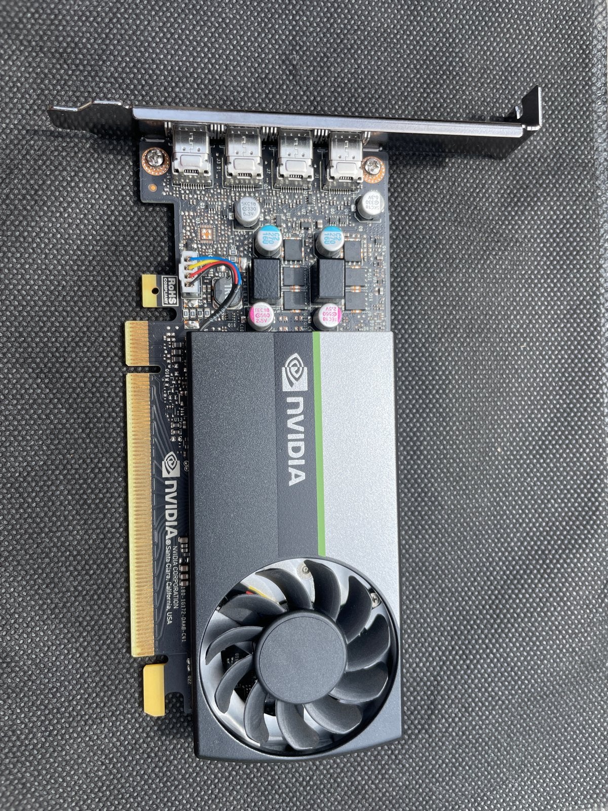NVIDIA T1000 GPU 4GB DDR6 Videokaart -  Grafische Kaart, PCI-Express 3, Gebruikt, DisplayPort, GDDR6