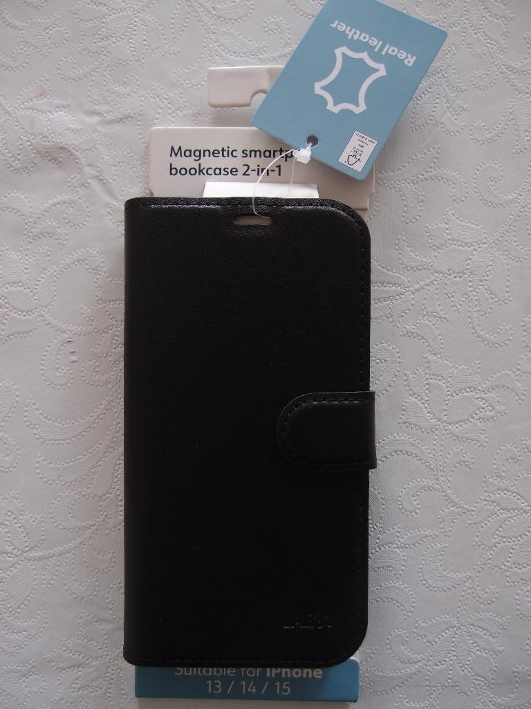 Nieuwe leren cover hoes iPhone 13 / 14 / 15 zware kwaliteit, Zwart, IPhone 13, Nieuw, Ophalen of Verzenden