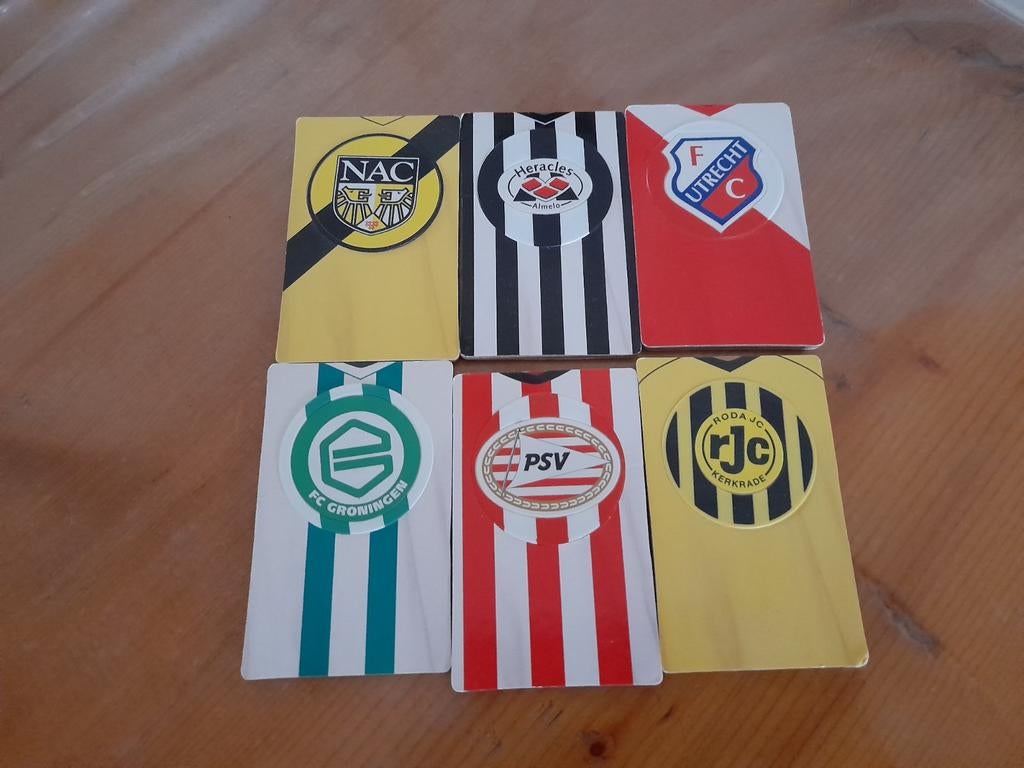 Voetbalclubkaarten 2011. Diverse Eredivisie Clubs, Ophalen of Verzenden, Zo goed als nieuw, Overige typen