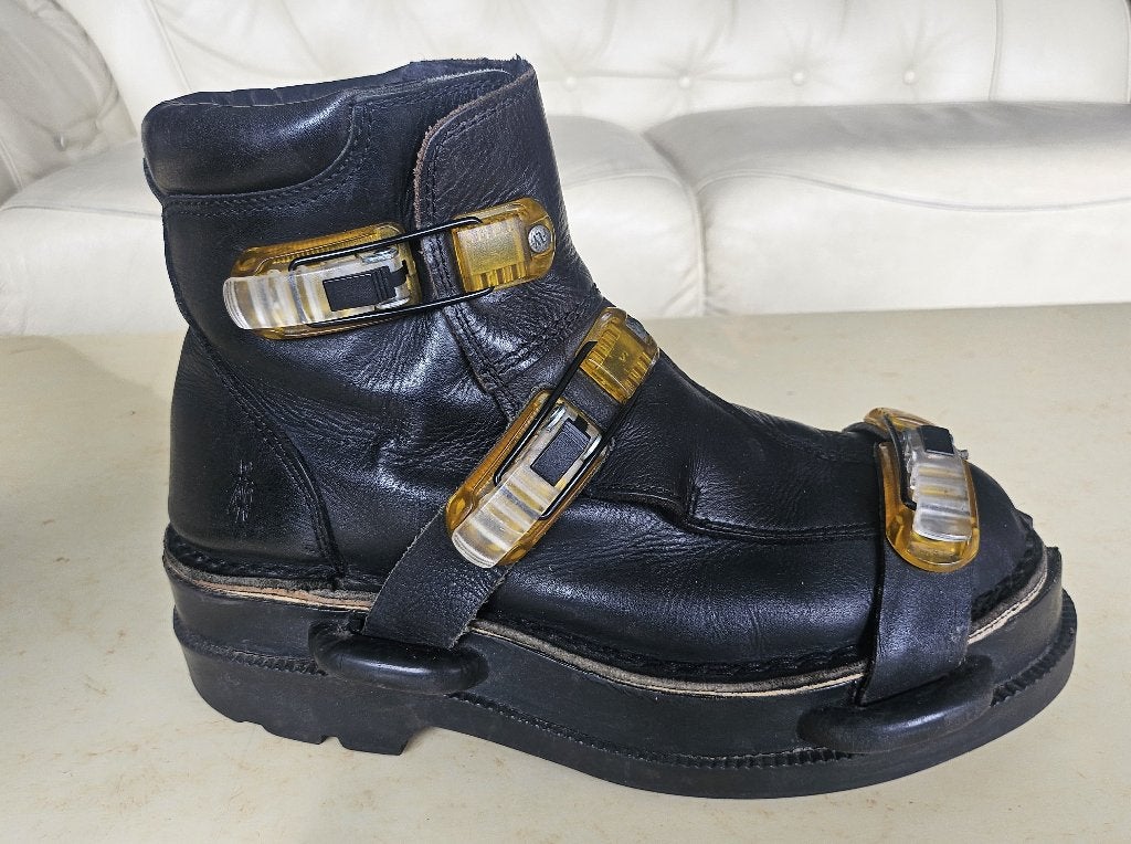 Zeldzaam * FLY LONDON BOOTS * Vintage * 42/43 * 90er jaren !, Zwart, Boots, Ophalen of Verzenden, Zo goed als nieuw