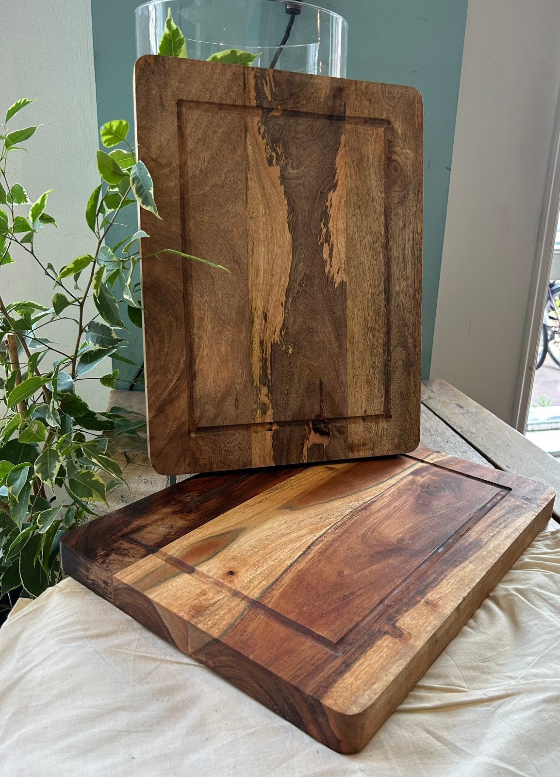 Handgemaakte snijplanken / handmade chopping boards, Huis en Inrichting, Woonaccessoires | Dienbladen, Ophalen of Verzenden, Nieuw