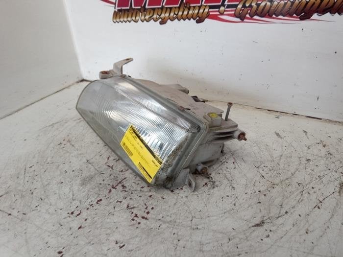 Koplamp links van een Toyota Corolla, Auto-onderdelen, Gebruikt, -, -, Ophalen of Verzenden