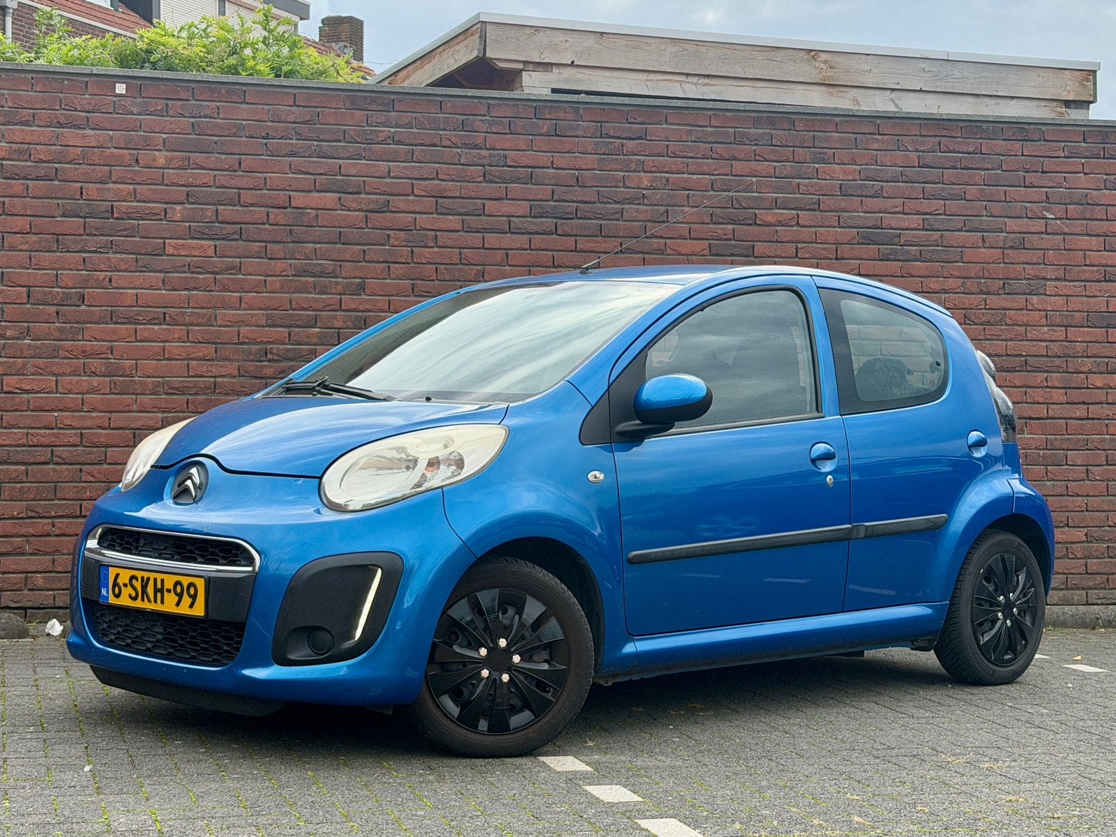 Citroën C1 / Bluetooth / Airco / LED / elektrische ramen, Voorwielaandrijving, Stof, Zwart, C1