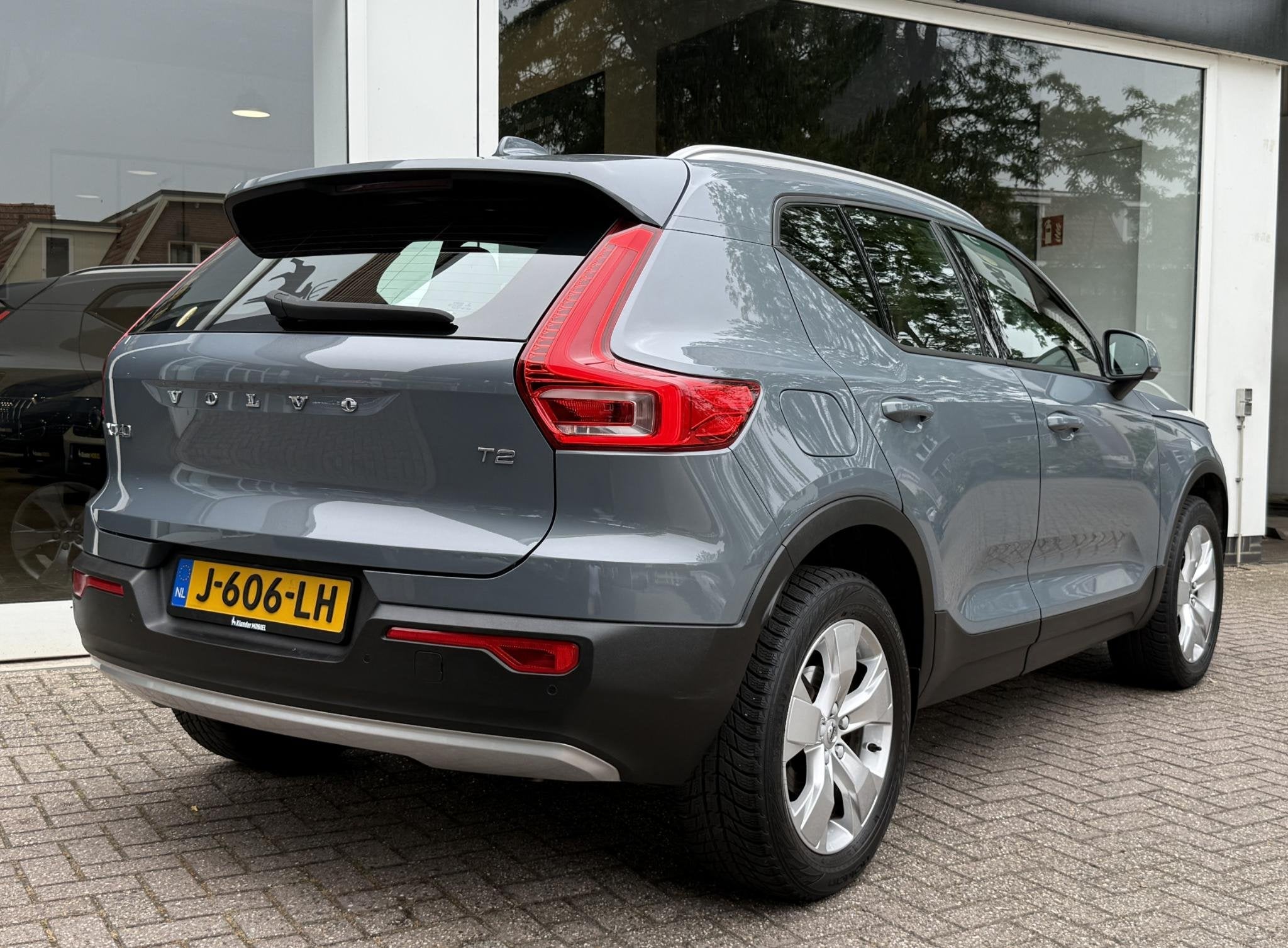 Volvo XC40 1.5 T2 Bus. Pro |BLIS|Trekhaak|1e Eig.|, Gebruikt, Euro 6, 129 pk, Origineel Nederlands