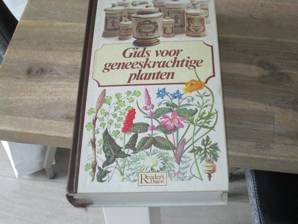 gids voor geneeskrachtige planten Reader's Digest (nieuw), Ophalen of Verzenden, Nieuw, Kruiden en Alternatief
