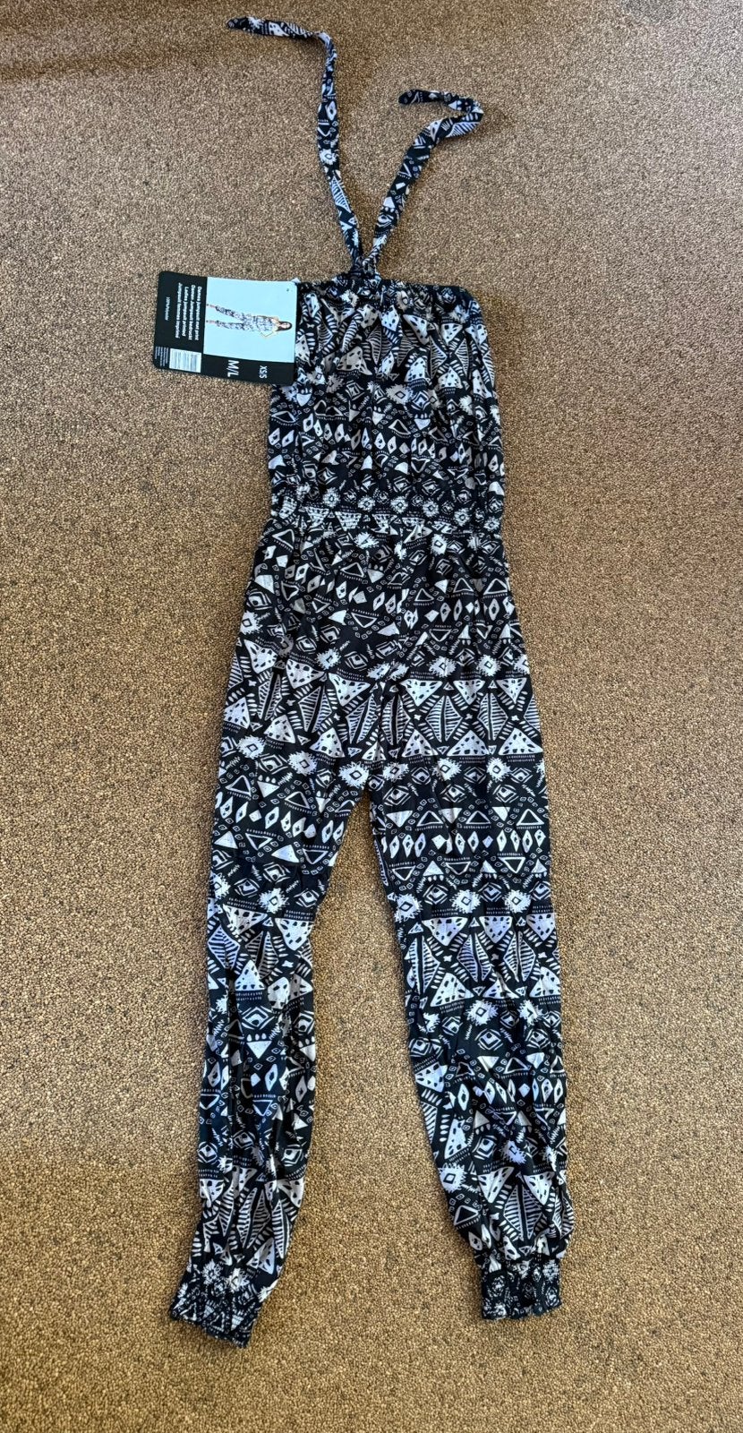 Nieuwe Jumpsuit met print - Maat M/L, Kleding | Dames, Maat 38/40 (M), Meerkleurig, Nieuw, Ophalen of Verzenden