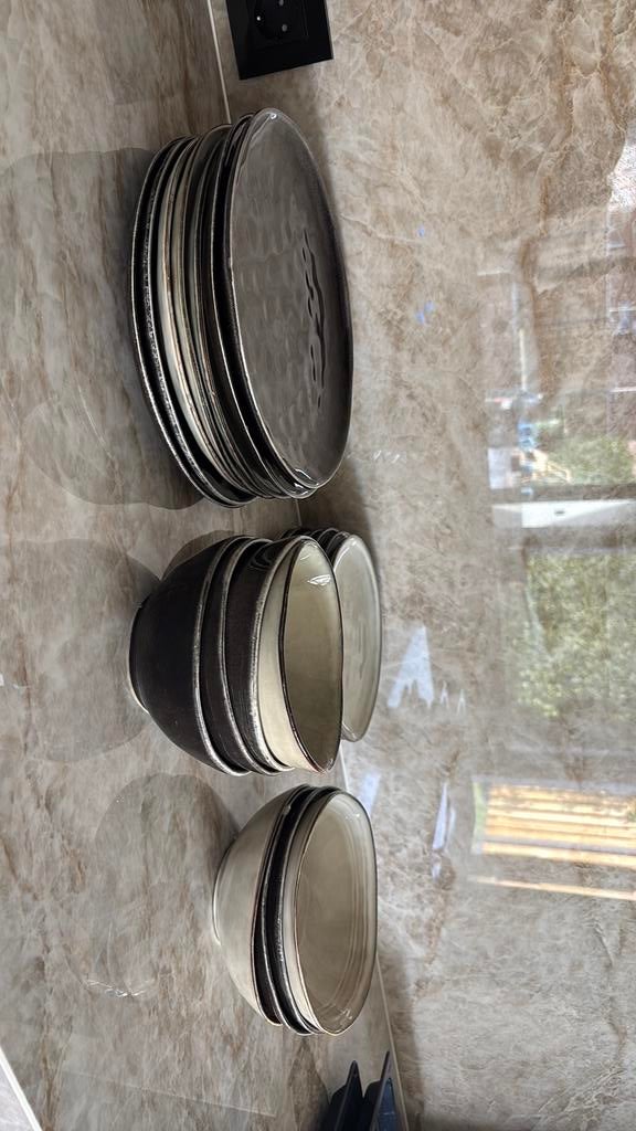 Borden toscane xenos, Huis en Inrichting, Keuken | Servies, Ophalen of Verzenden, Gebruikt, Overige stijlen, Bord(en)