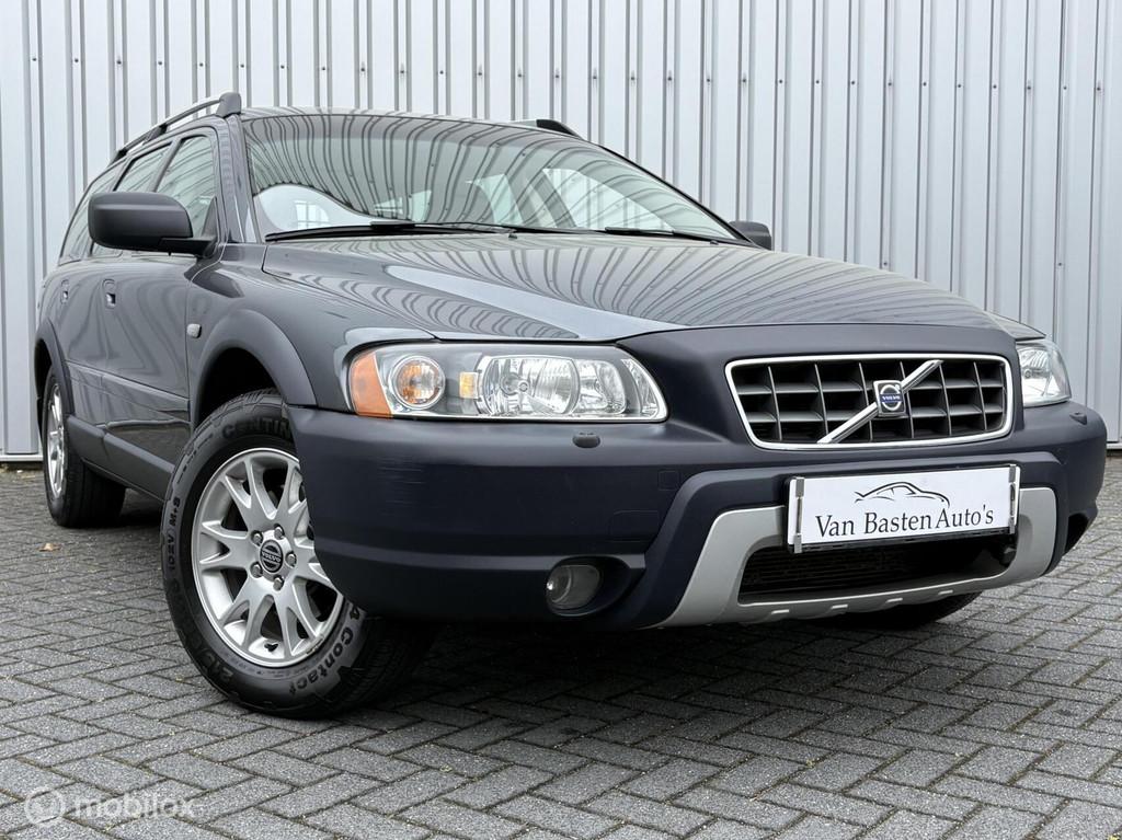 Volvo XC70 2.5 T AWD Momentum | Aut | 210pk | Youngtimer | X, Automaat, Stoelverwarming, Beige, 2521 cc