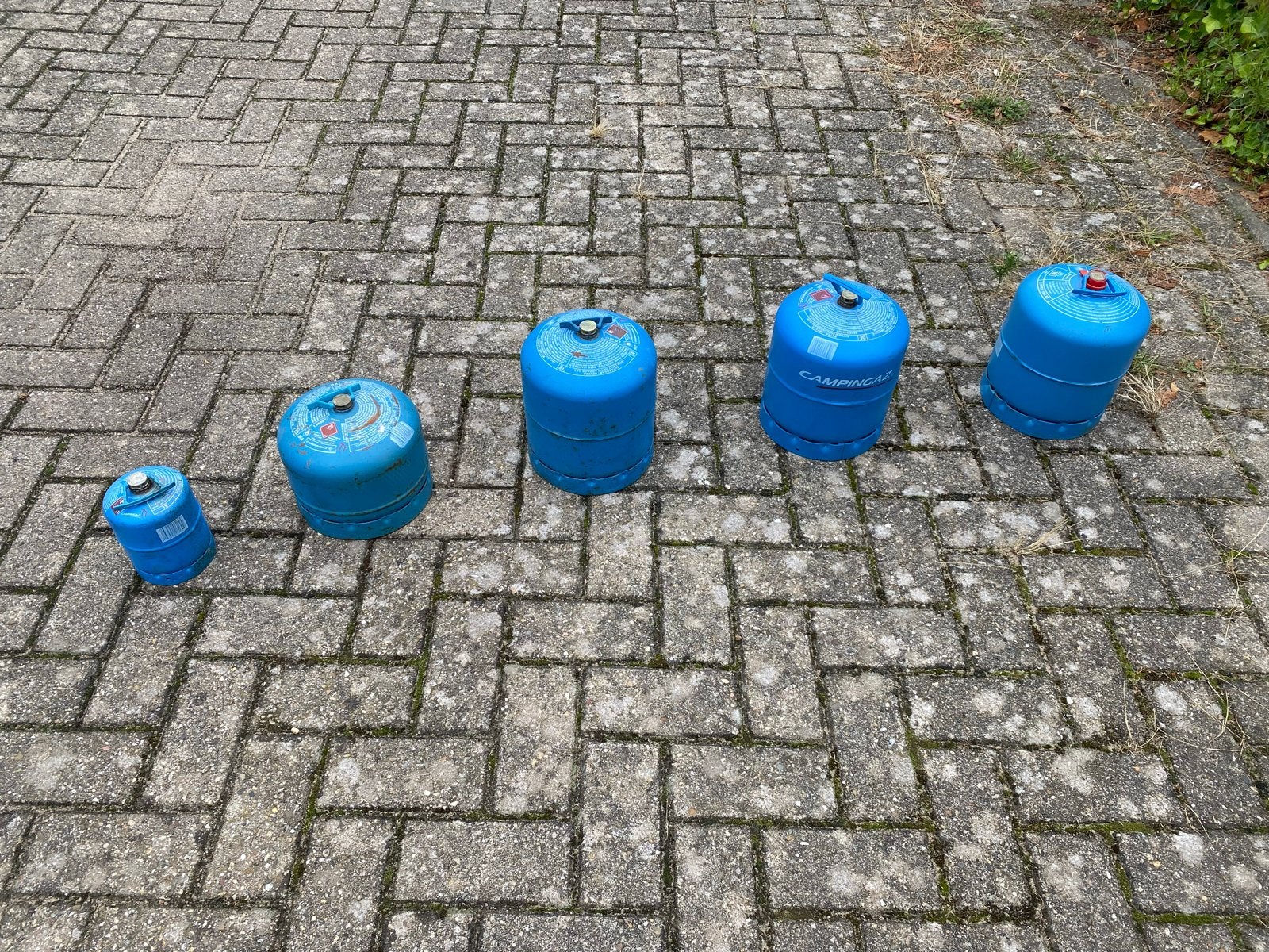 5 Campingaz gasflessen / Type 907 / 904 en 901 / VOL en LEEG, Ophalen, Gebruikt