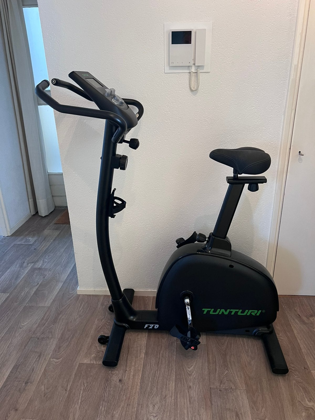 Tunturi Competence F20 Hometrainer – Zo goed als nieuw, Sport en Fitness, Fitnessapparatuur, Ophalen, Tunturi, Tunturi, Zo goed als nieuw
