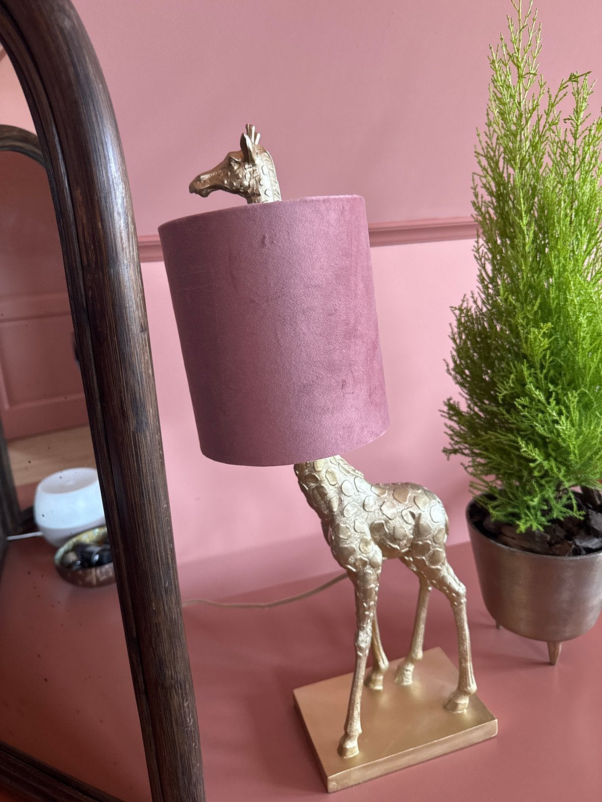 Tafellamp GIRAFFE antiek brons + velvet roze  Light & Living, Figuurlamp, Gebruikt, Ophalen of Verzenden, Metaal