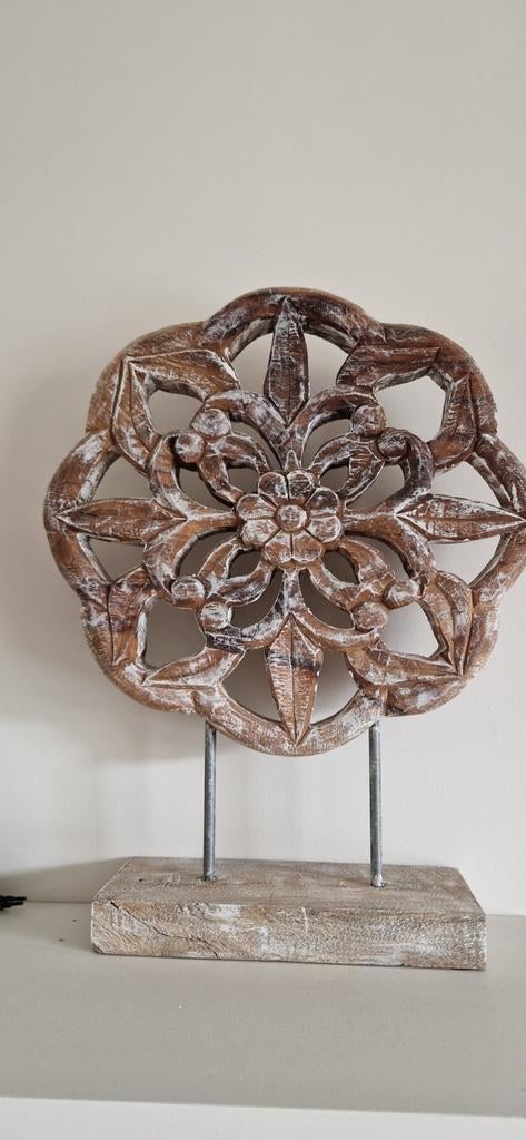 Decoratief houten ornament op standaard - 46x36cm, Huis en Inrichting, Woonaccessoires | Overige, Hout, Gebruikt, Ophalen of Verzenden