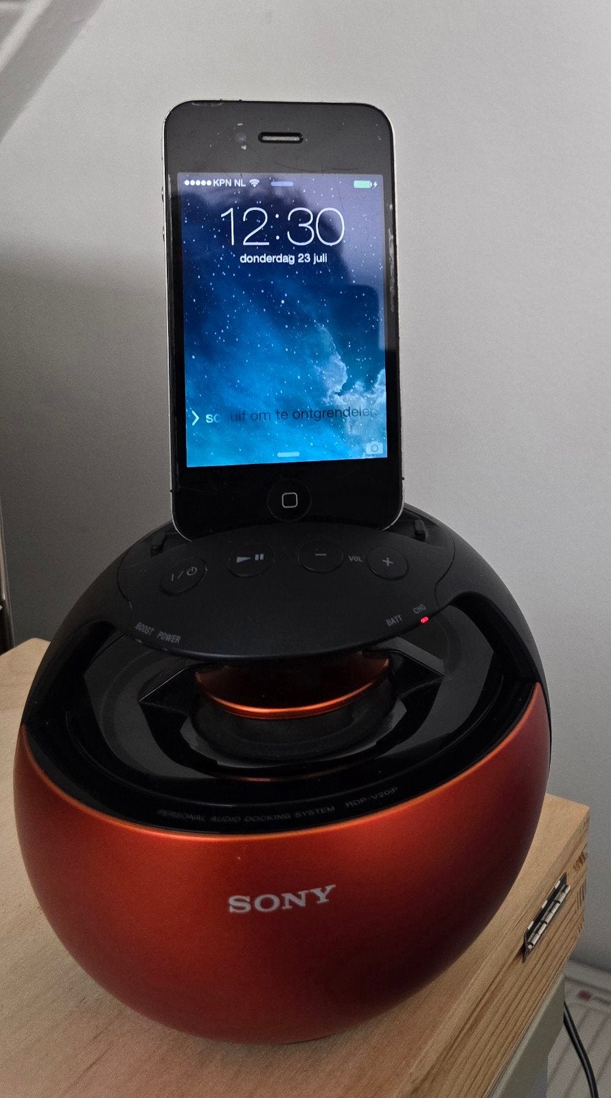 Sony RDP-V20iP Portable Dock Speaker voor iPod/iPhone, Gebruikt, Inclusief kabels, Ophalen of Verzenden, Draagbare speaker