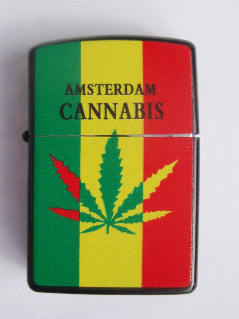 aanstekers usb oplaadbaar - € 10,00 op=op !, Ophalen of Verzenden, Nieuw, Aansteker