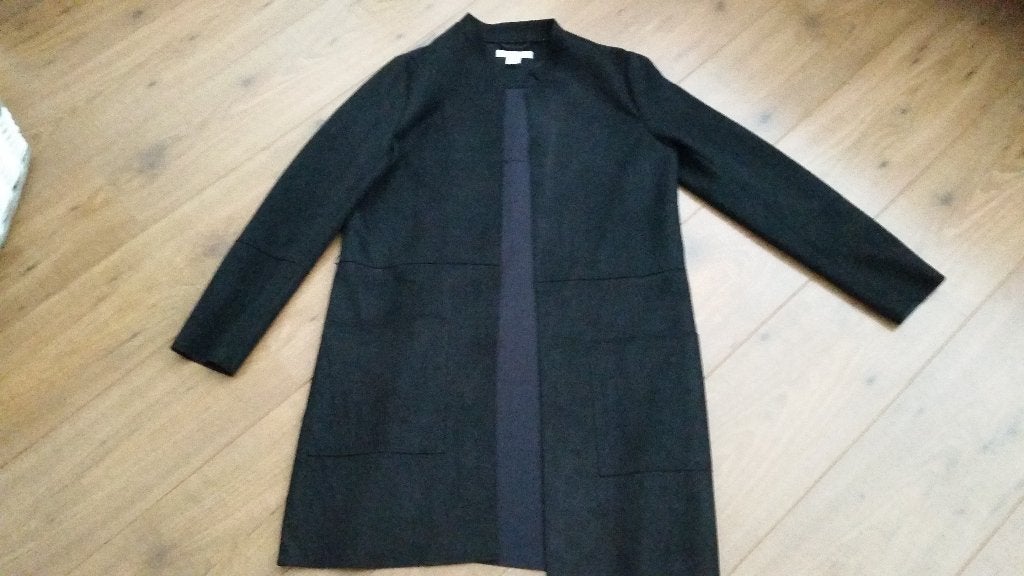 Jas: lang zwart blazer vorm/ jasje, merk H&M maat 40., H&M, Zwart, Zo goed als nieuw, Ophalen