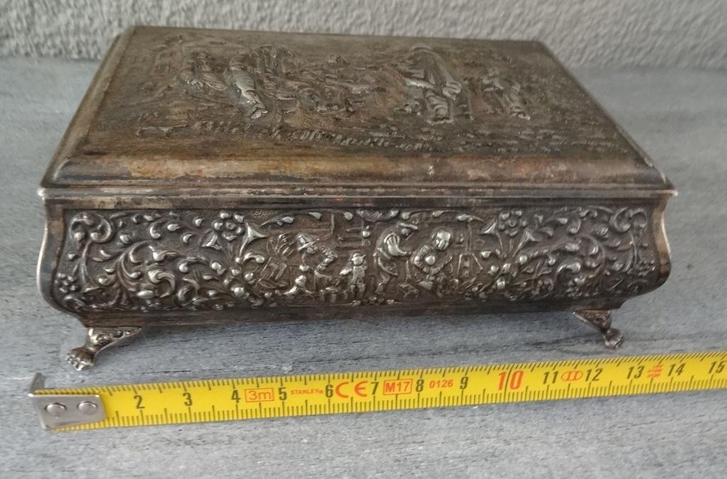 Zilveren /Verzilverd  sigarendoosje  merkteken  H. Hooijkaas, Ophalen of Verzenden, Zilver