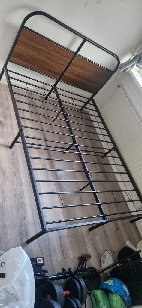 Bed vidaXL Bedframe bewerkt hout bruin eikenkleur 140x190 cm, Ophalen, Bruin, Tweepersoons, 140 cm