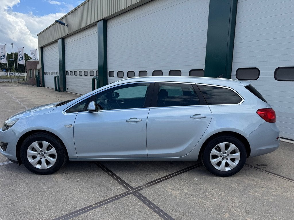 Opel Astra Sports Tourer 1.4 Turbo Edition, Voorwielaandrijving, Stof, 4 cilinders, Origineel Nederlands