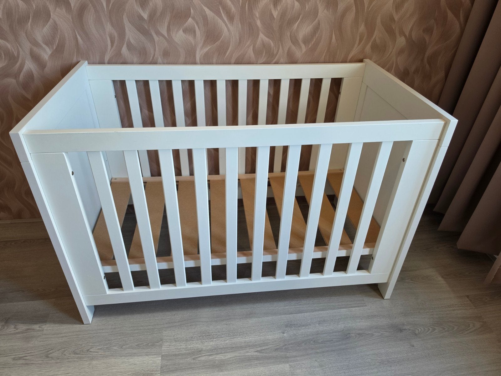 Complete babykamer: ledikant, commode en kledingkast, Kinderen en Baby's, Kinderkamer | Complete kinderkamers, Ophalen, Gebruikt