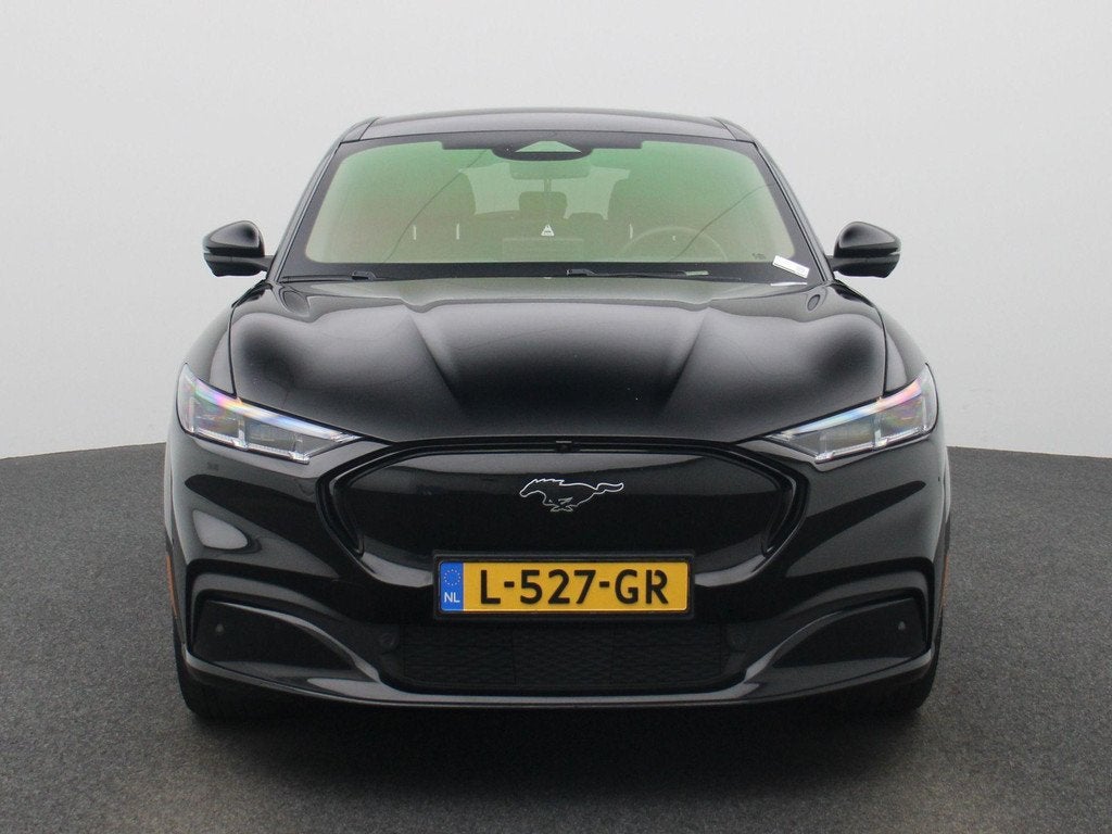Ford Mustang Mach-E AWD 75 kWh Aut. | Panoramadak | B&O Soun, Auto's, Automaat, 12 maanden, Stof, Gebruikt