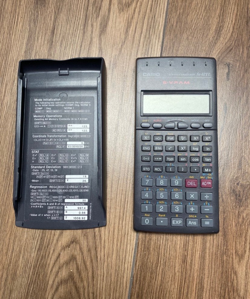 Casio fx-82tl rekenmachine, Diversen, Ophalen of Verzenden, Zo goed als nieuw