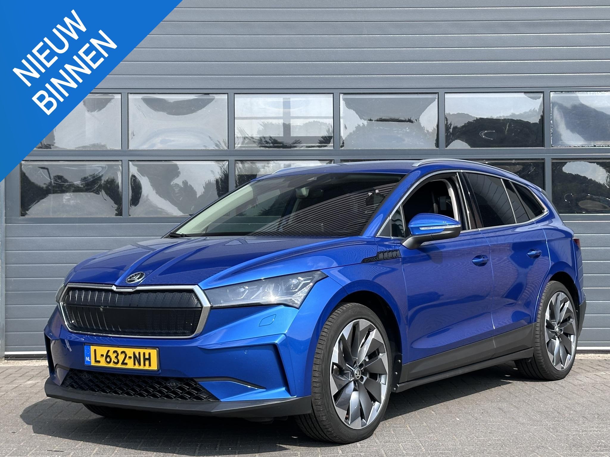 SKODA ENYAQ IV 80 FIRST EDITION (91% SOH) I TREKHAAK I GROOT, Auto's, Automaat, Achterwielaandrijving, Gebruikt, Blauw