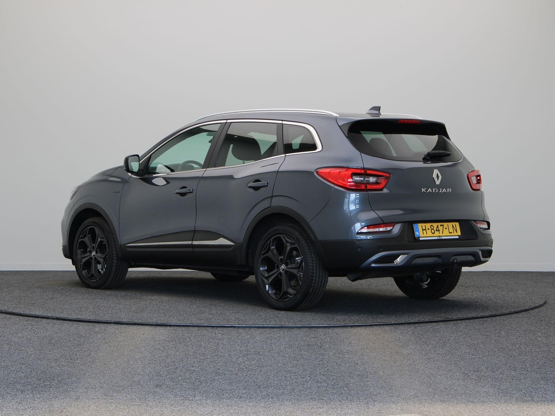 Renault Kadjar TCe 160pk Black Edition | Stoelverwarming | T, Voorwielaandrijving, Kadjar, Gebruikt, Euro 6