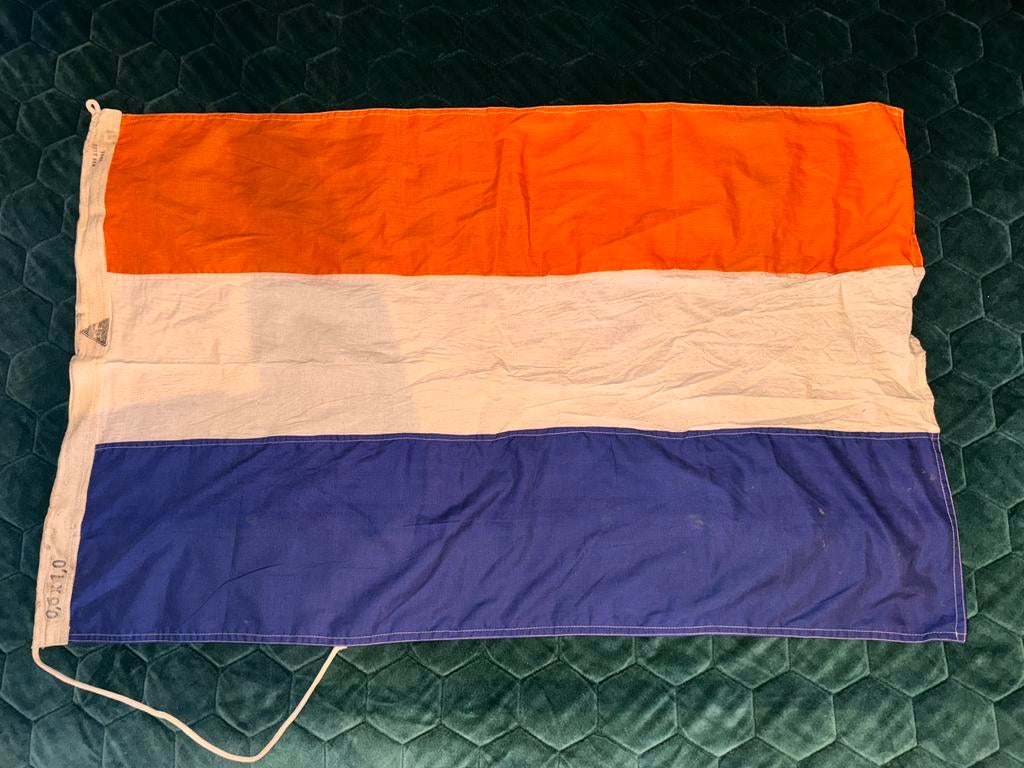 Nederlandse prinsenvlag uit 1941. Den-Haag. 60X100, Verzenden