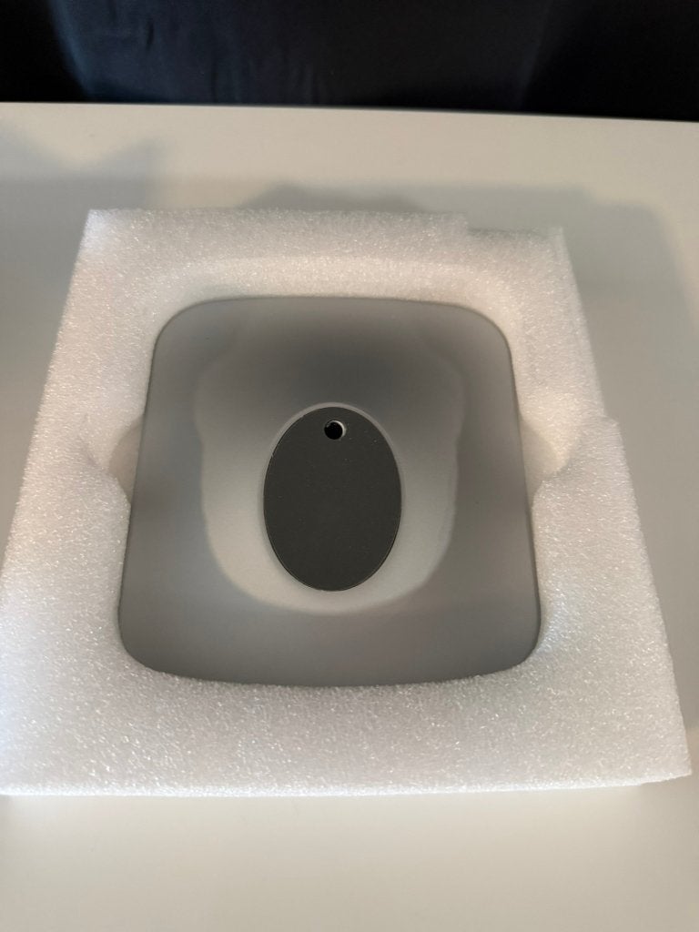 KEF P1 Deskpad - Zwart/Zilver - NIEUWSTAAT, Overige merken, Overige typen, Ophalen of Verzenden, Zo goed als nieuw