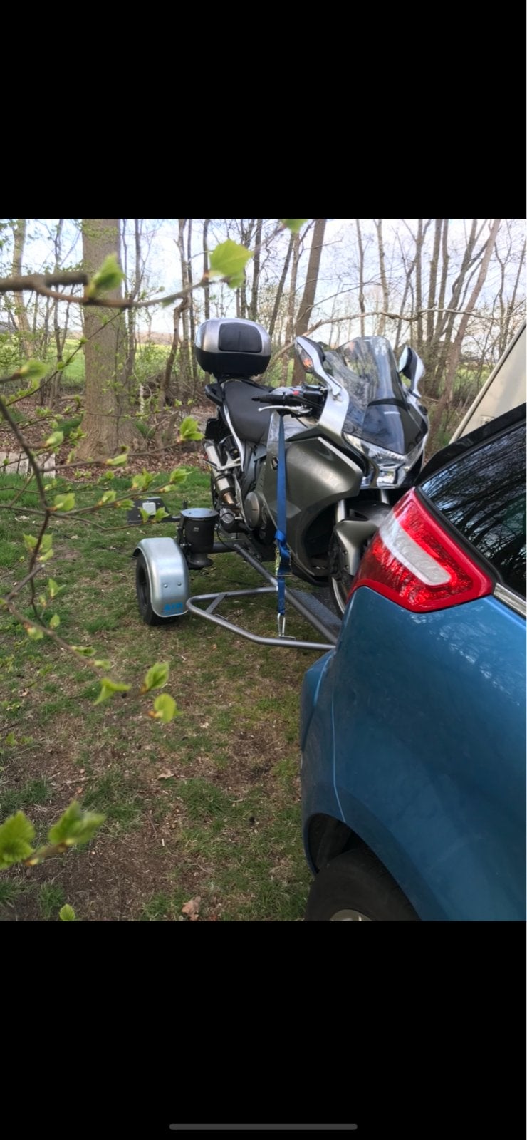 Honda VFR1200F - Sportieve Toermotor met Akrapovic Uitlaat, Motoren, Ophalen, Gebruikt