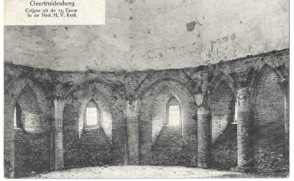 AK Geertruidenberg - Crijpte uit de 15e Eeuw in de N.H. Kerk, Ophalen of Verzenden, Voor 1920, Noord-Brabant