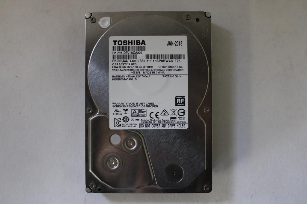 Toshiba DT01ACA200 2 TB 3.5" 7200 RPM Internal Hard Drive, Computers en Software, Harde schijven, Toshiba®, Intern, ., Refurbished
