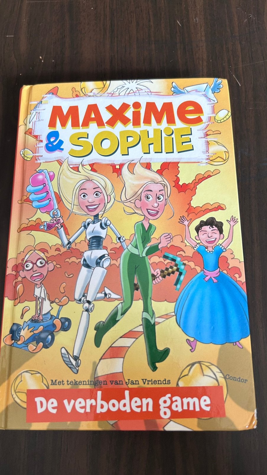 Maxime and Sophie book, Ophalen, Zo goed als nieuw