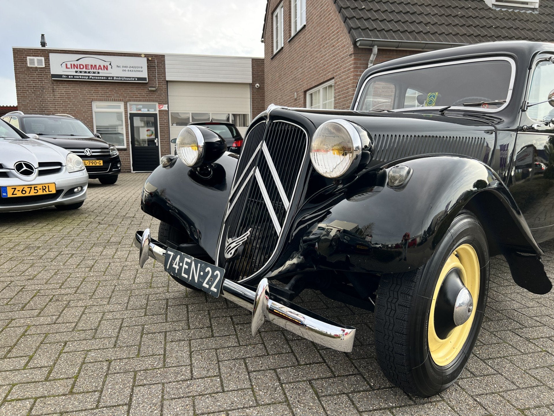 Citroën Traction Avant 11BL 1953 (Nederlands kenteken), foto 11