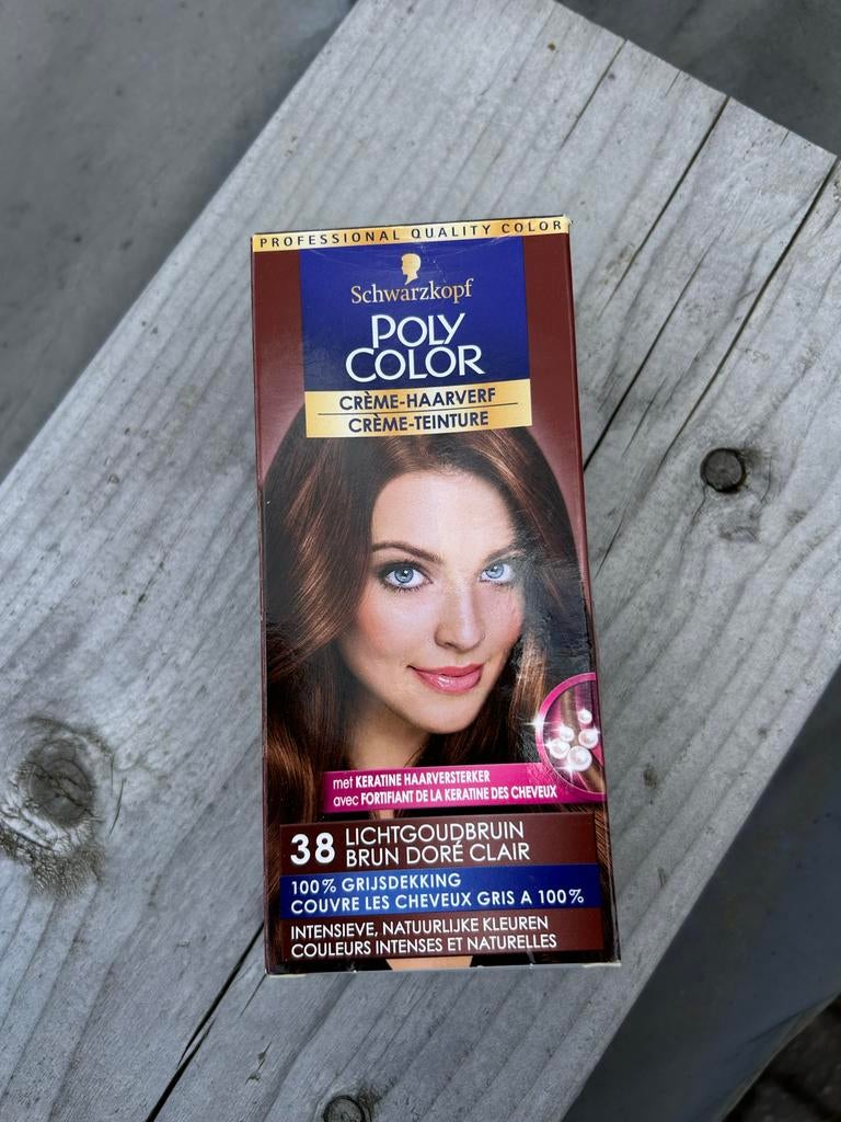 Poly Color Crème-Haarverf 38 Lichtgoudbruin, Sieraden, Tassen en Uiterlijk, Uiterlijk | Haarverzorging, Ophalen of Verzenden, Nieuw