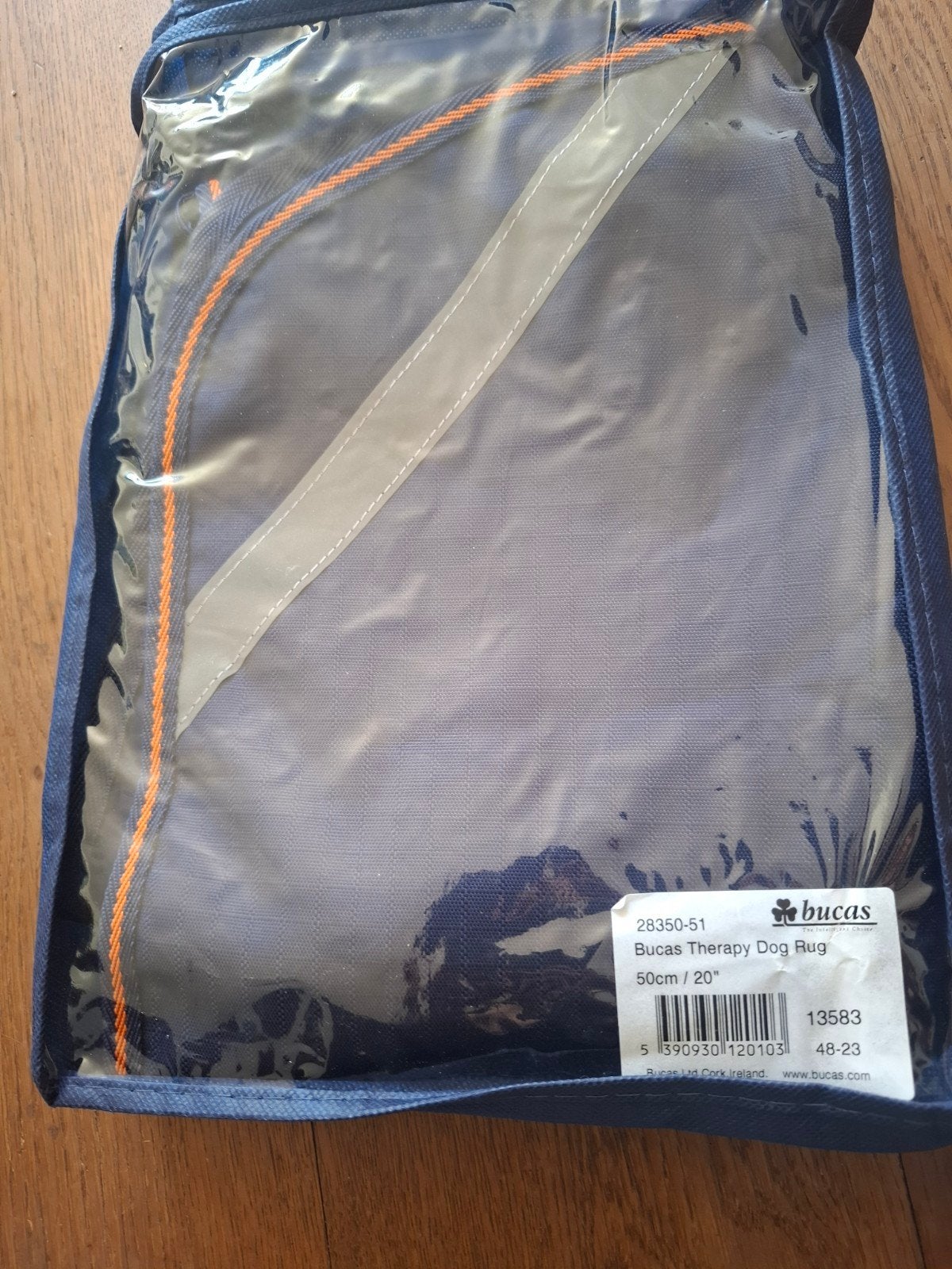 hondenjas 50 cm bucas therapy, Bucas.com, Ophalen of Verzenden, Zo goed als nieuw, Bucas