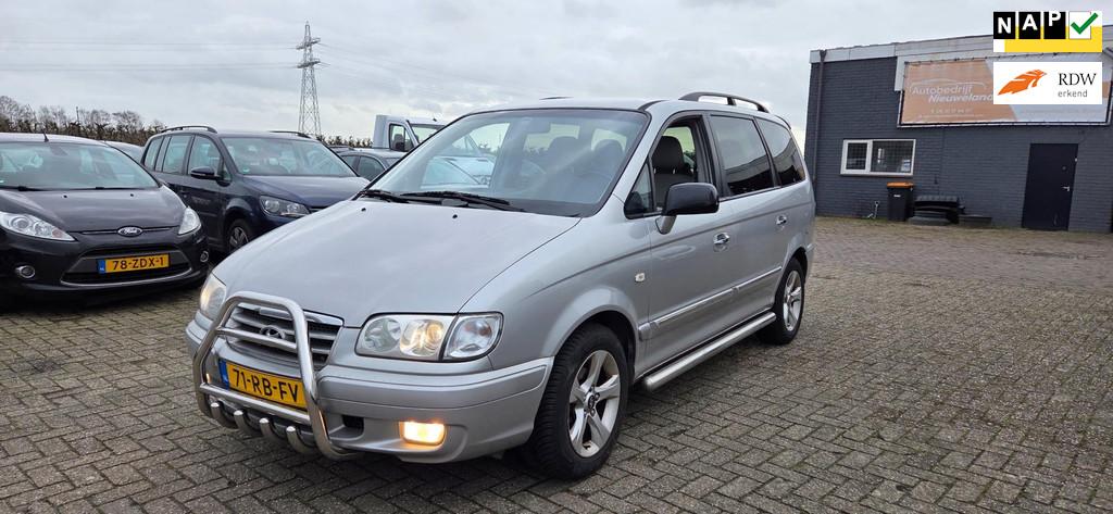 Hyundai Trajet 2.0 i CVVT Dynamic Motion 7 persoons apk 11-2, Auto's, Voorwielaandrijving, 700 kg, 7 stoelen, Handgeschakeld