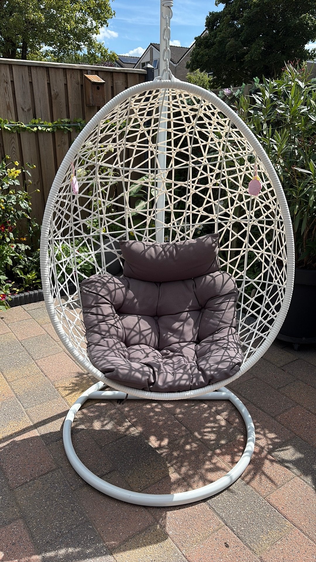 Ei-vormige hangstoel / egg chair, Ophalen, Zo goed als nieuw, Rotan