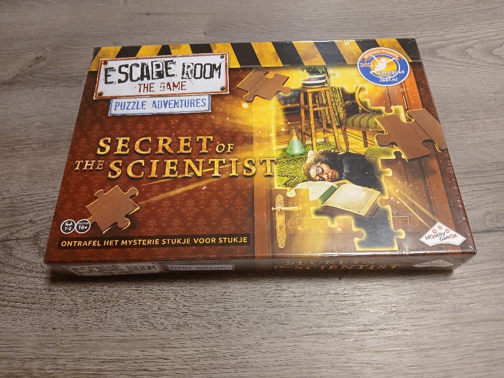 Escape Room Secret of the Scientist, Vijf spelers of meer, Ophalen of Verzenden, Nieuw, Indentitie games