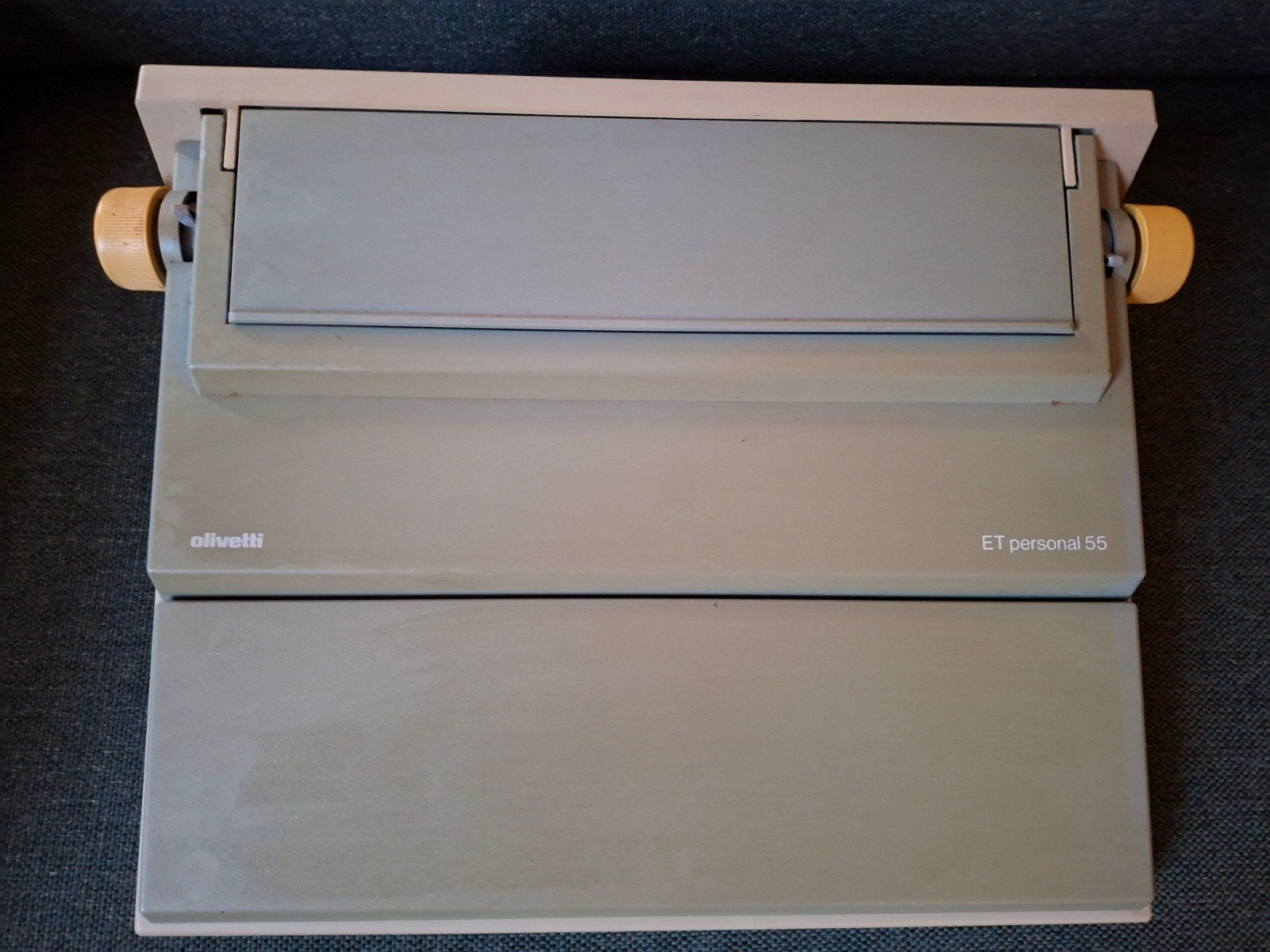 Elektrische typemachine, Ophalen