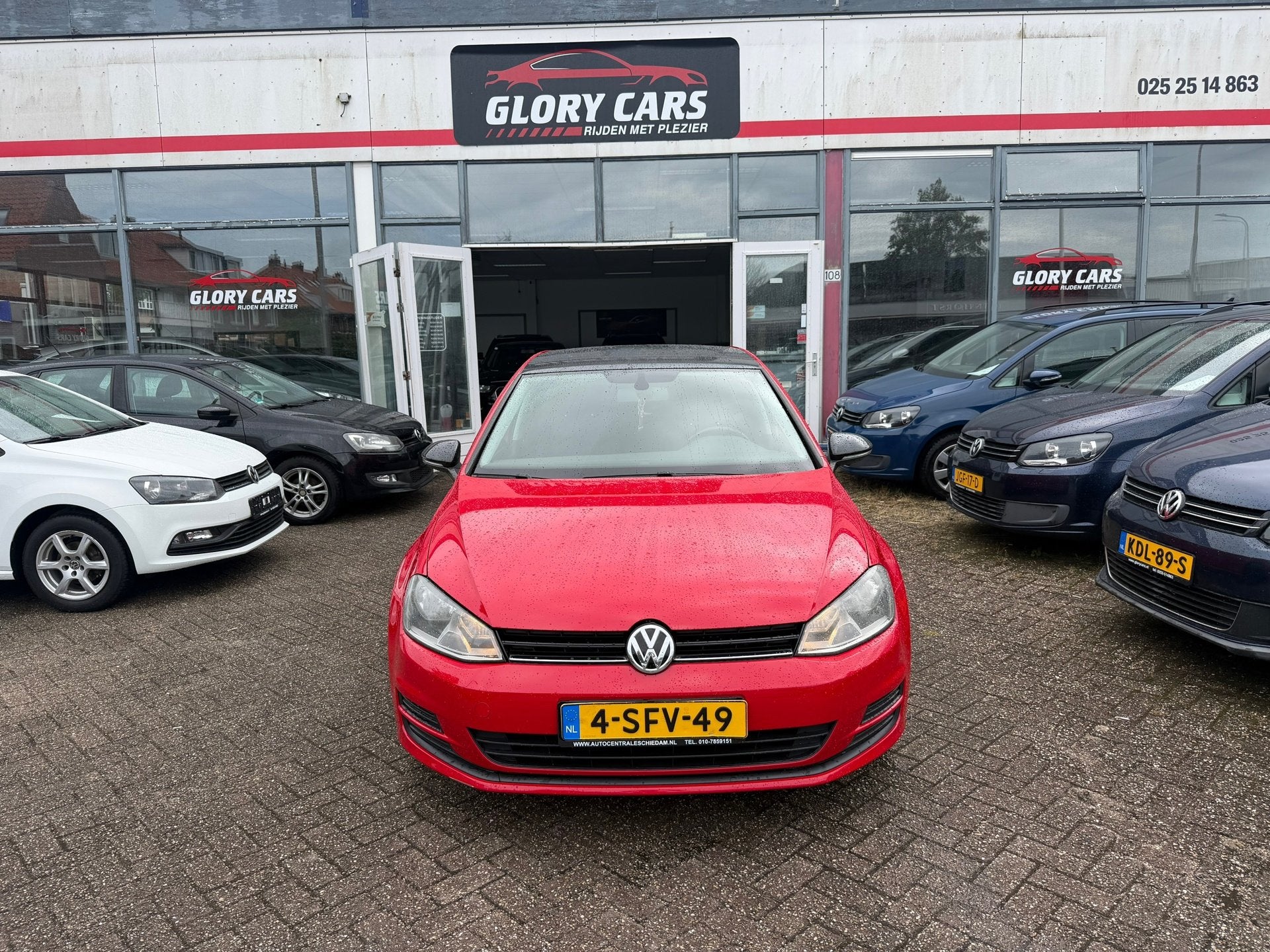 Volkswagen Golf 1.2 TSI Trendline mooie nette auto, Auto's, Voorwielaandrijving, Euro 5, Gebruikt, Zwart