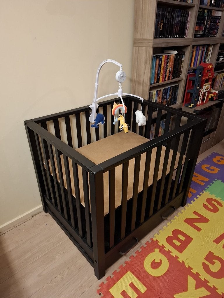 TWF Box Luna, gedemonteerd, incl boxmatras, Kinderen en Baby's, Boxen, Ophalen, Gebruikt, Rond, In hoogte verstelbaar