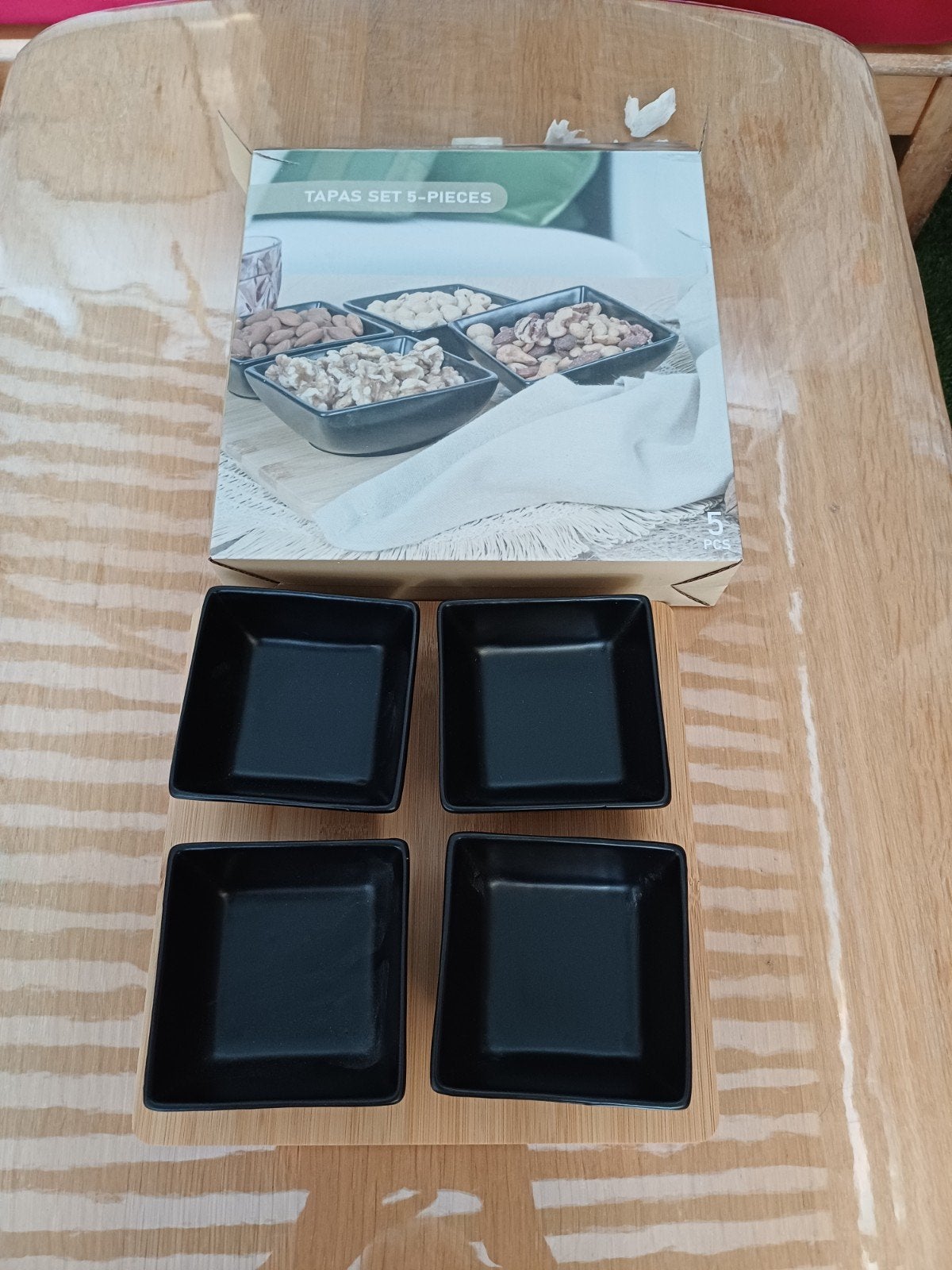 Nieuw tapas set - 4 schaaltjes op bamboe plank, Ophalen