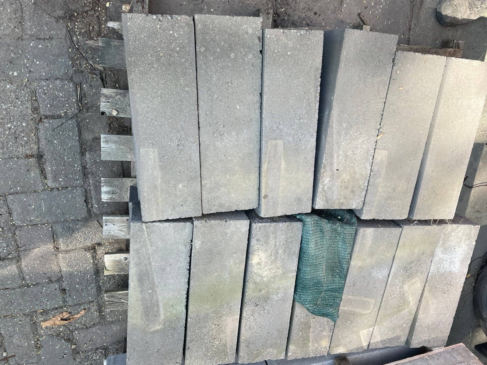 Mooie betonnen opsluitbanden, Tuin en Terras, Tegels en Klinkers, Ophalen, Overige typen, Nieuw, Minder dan 5 m²