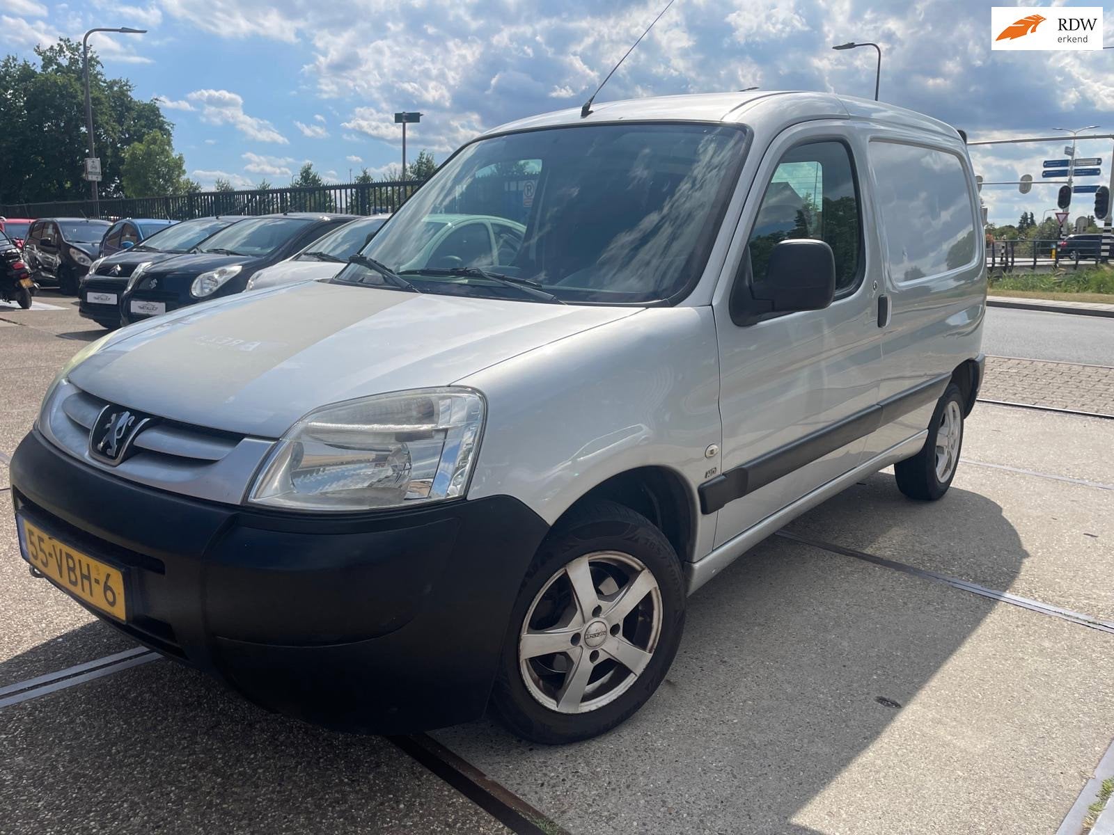 Peugeot Partner 170C 1.6 HDI, Auto's, Bestelauto's, Voorwielaandrijving, Stof, Gebruikt, 4 cilinders